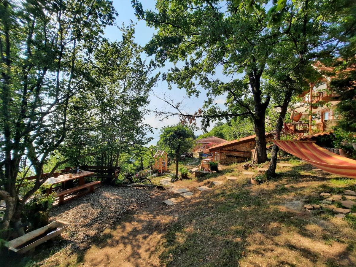 Robinson Sunset Guest House Lagadin Exterior foto